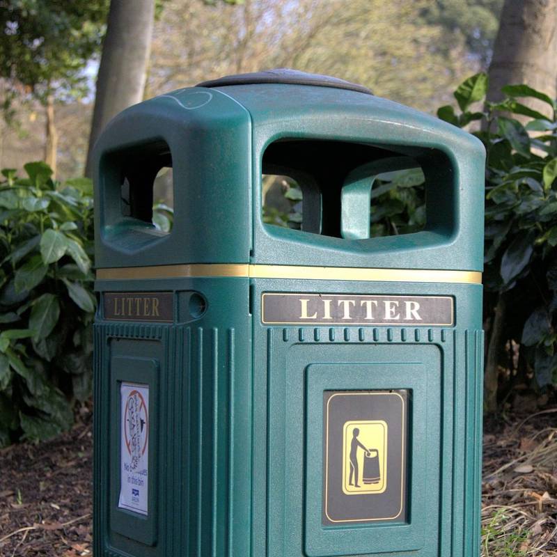 Picture of a litter bin 